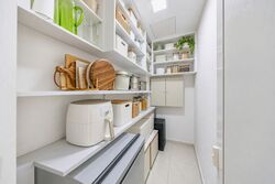 Kew Crescent (D16), Terrace #635924331